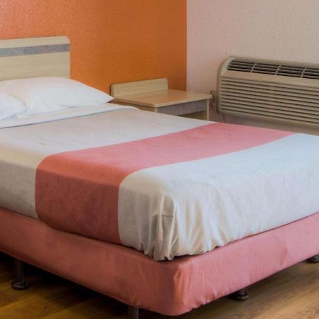 Motel 6-Niantic, Ct - New London Kültér fotó
