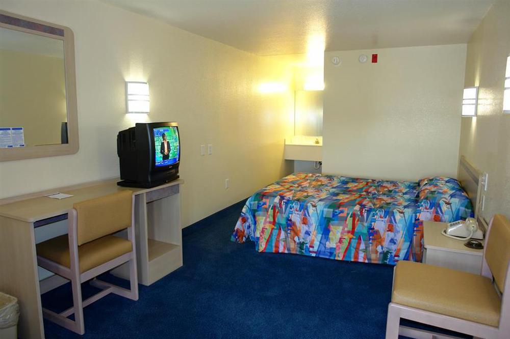 Motel 6-Niantic, Ct - New London Szoba fotó